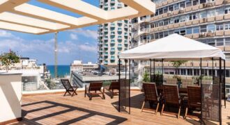 New duplex penthouse for sale by the water in Tel Aviv! (Shalom Aleichem Street Tel Aviv)