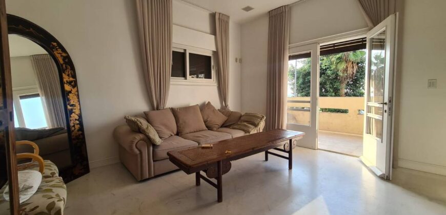 Beautiful Beach Apartment on Ha-Yarkon St. TLV