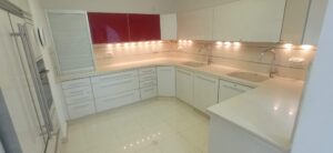 French Hill Private Entrance 5 bdrm 2 bath 170 sqm on one level
