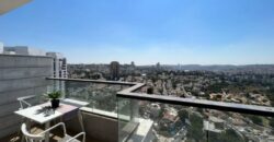 Brand new in 5 room 163 sqm. penthouse w/view