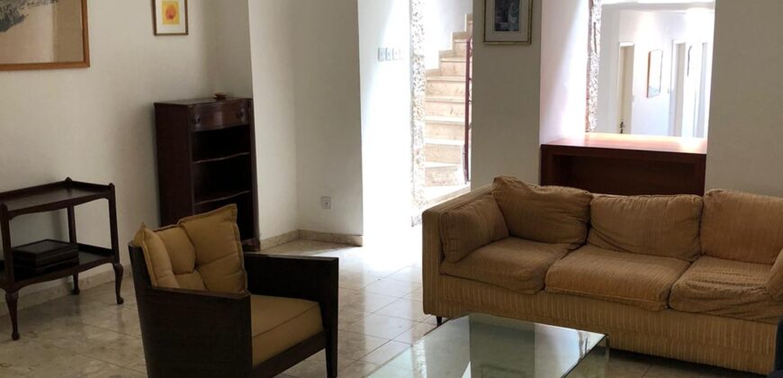 Luxury Triplex Townhose for sale – in Yemin Moshe