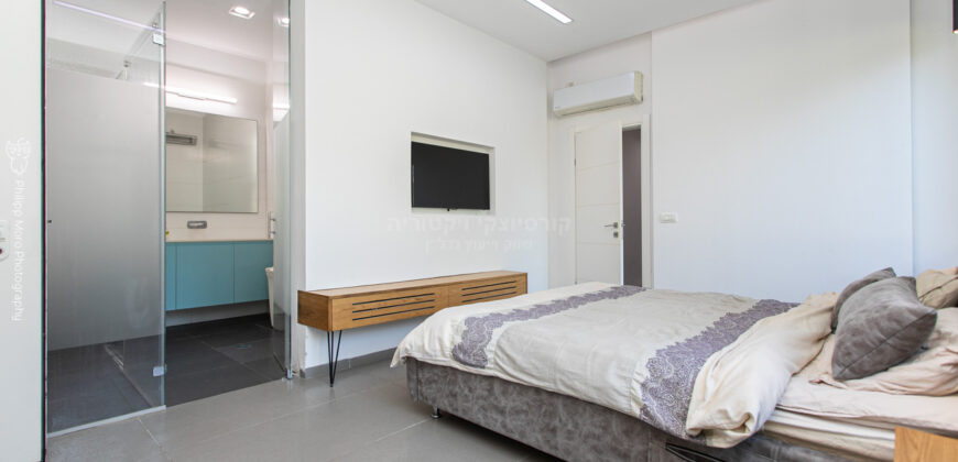 Beautiful Apartment In Ramat Begin