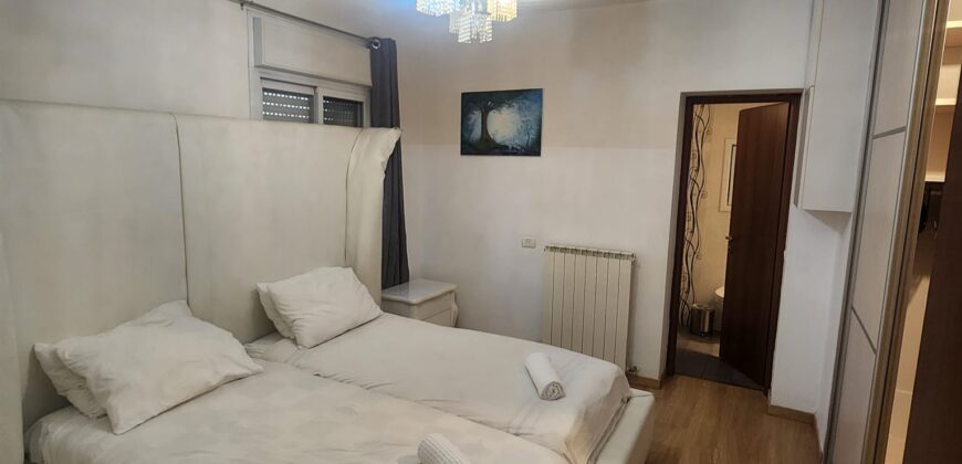 4-rooms Furnished Apt. in Rehavia