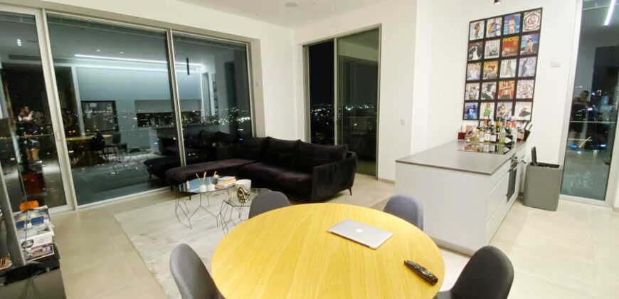 A whole floor is for sale in Assuta Tower B