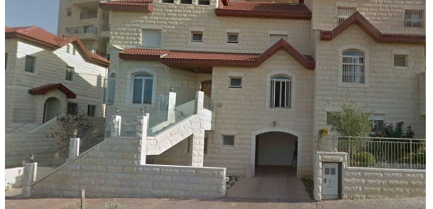 Beautiful House for Sale in Efrat!