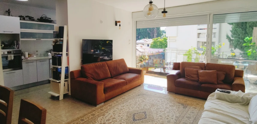 New & Exclusive in Ra’anana – Prime Location!