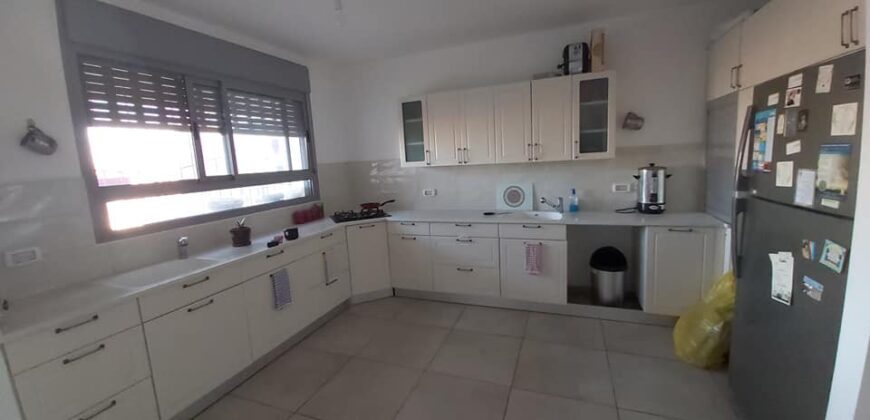 Efrat Rental – Garden Duplex for short term rent (till 01.05.25) on Hazorim St (Dagan)