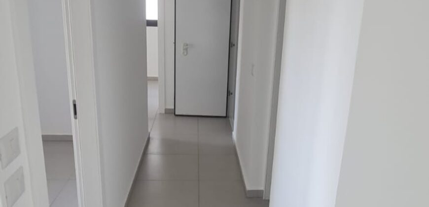 4.5 Room apartment in Carmei Gat