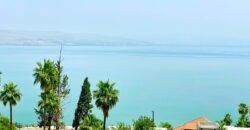 For sale in Tiberias on Shimon Dahan Street 🌊 A spacious apartment with a breathtaking view overlooking the Sea of ​​Galilee.