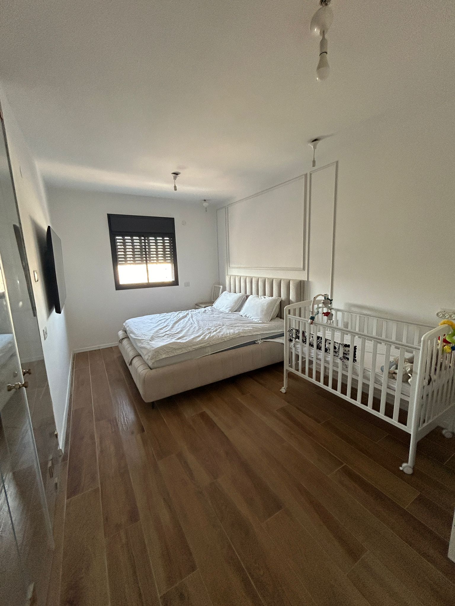 5-Room Mini Penthouse on HaRav Zevulun Graz, Rehovot