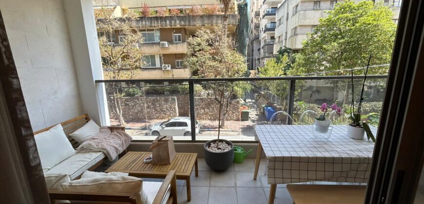 Central Ra’anana Apartment for Sale