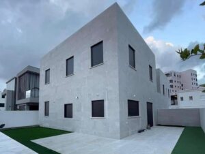 Or Akiva – Brand new Home