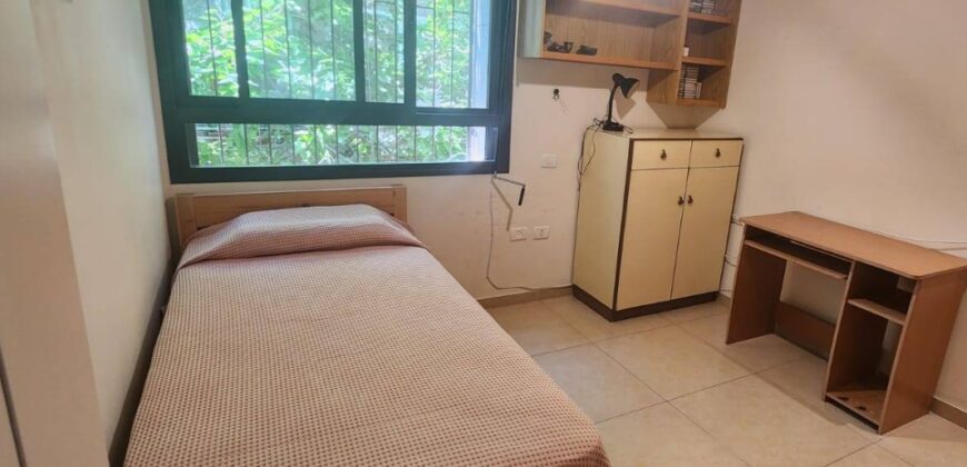 KATAMON furnished rental, one block from Emek Refaim, near Baka