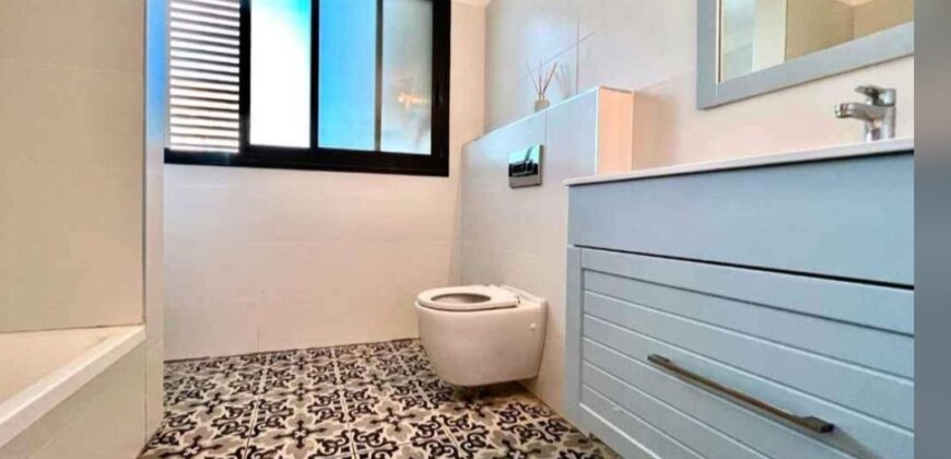 Netanya Apartment Rental – 5 Rooms