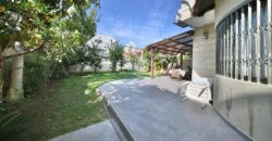 Luxurious Villa for Sale 5 Rooms West Rishon Lezion