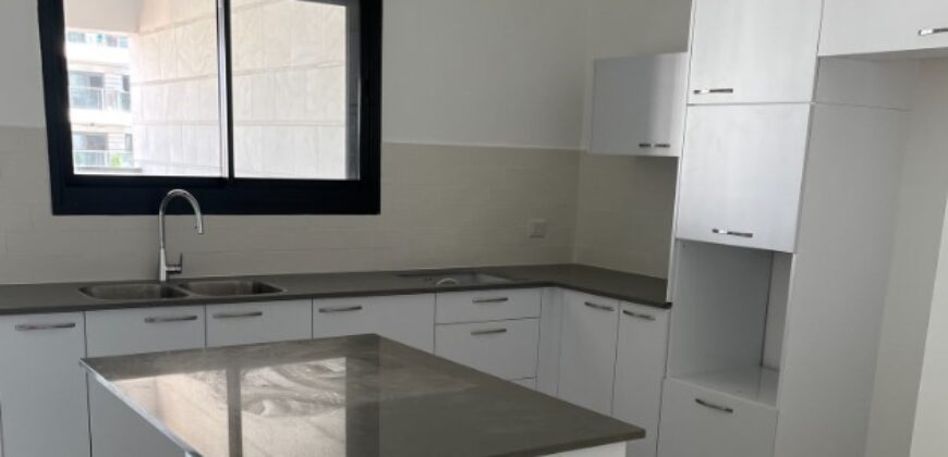 6-room apartment in Ramat Hadar, Givat Shmuel