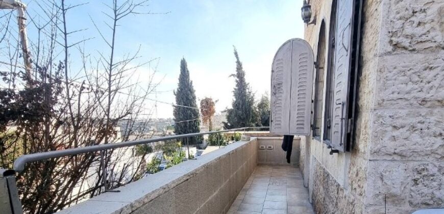 Exceptional property for Sale Abu Tor