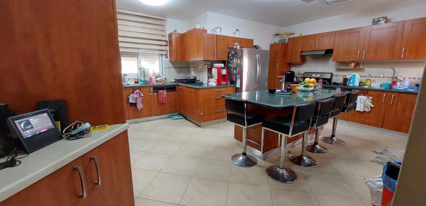 House for sale in Yad Binyamin