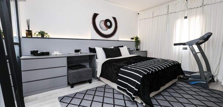 Designer Apartment in Central Netanya