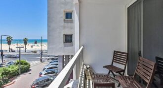 For rent on Herbert Samuel, Tel Aviv, First line to the sea