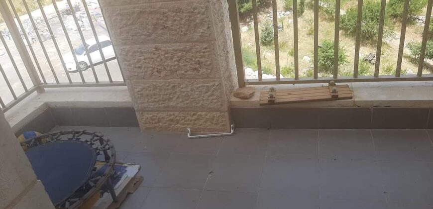 For Sale By Owner – Apartment on Matityahu HaCohen Street, Zayit Efrat