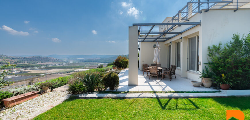 Zikhron Ya’akov Neve Shalev Villa