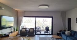 Renovated luxury apartment with panoramic sea and wadi views – Haifa by the sea! Perfect location: