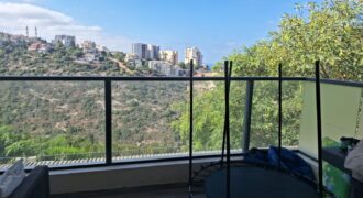 Renovated luxury apartment with panoramic sea and wadi views – Haifa by the sea! Perfect location: