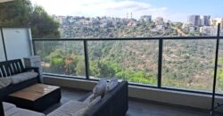 Renovated luxury apartment with panoramic sea and wadi views – Haifa by the sea! Perfect location: