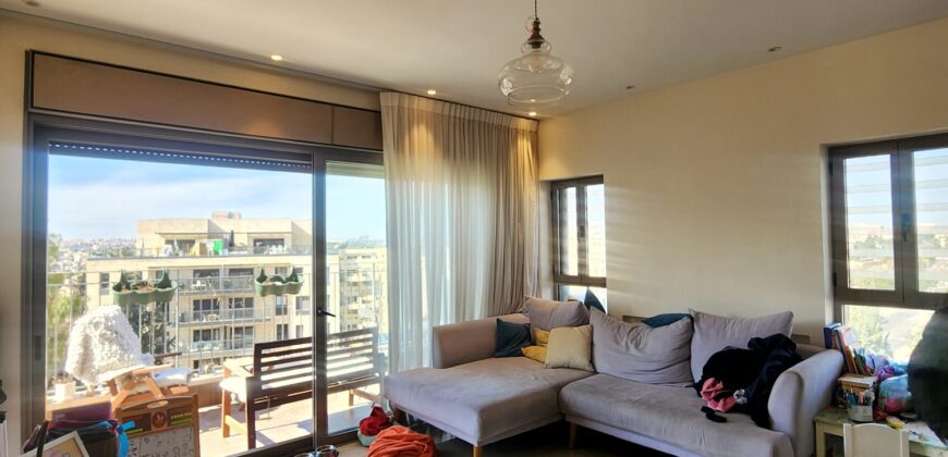 Hanoch Albek Street, Arnona Jerusalem Apartment for Sale