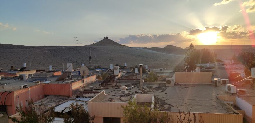 Mitzpe Ramon – Overlooking the Crater