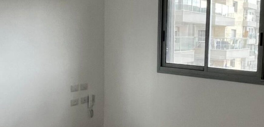 Carmei Gat Rental – Four Rooms