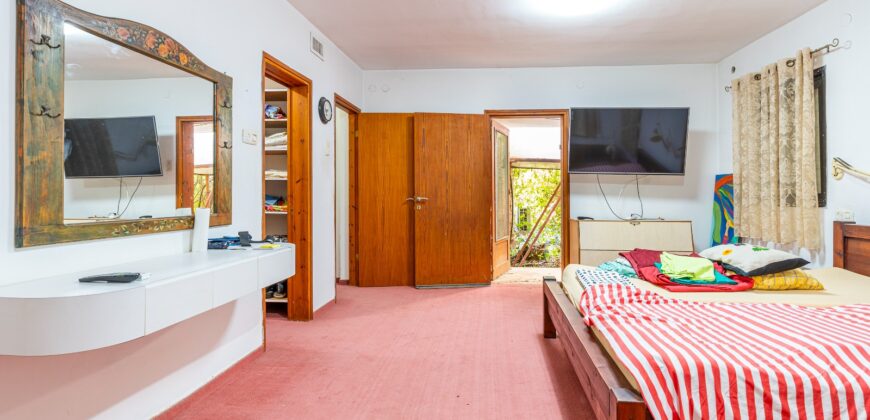 Charming Private Home with Exceptional Potential in the Heart of Givat Ada