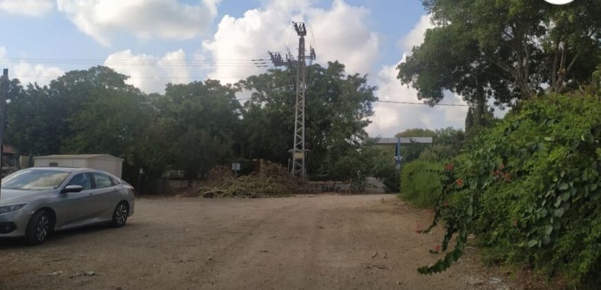 For sale attractive and exclusive in Moshav Hof HaCarmel!