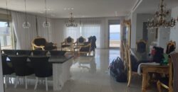 For sale! No brokerage fees! A rare luxury penthouse in a perfect location with a breathtaking view!
