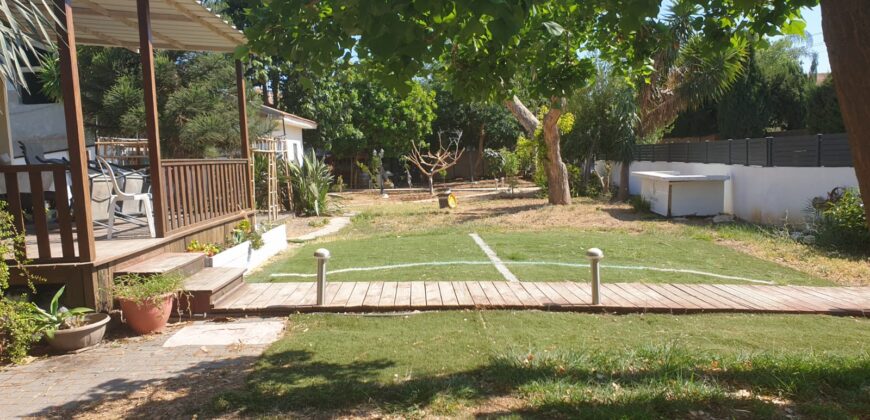 🏡 For sale in Geva Carmel – private house with great real estate potential!
