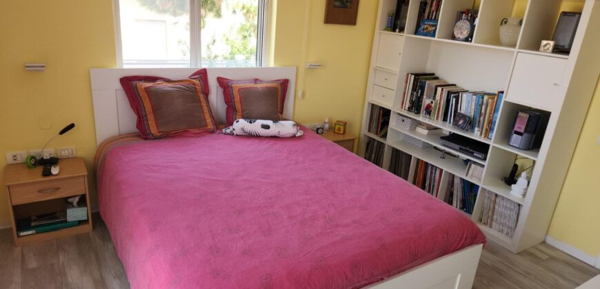 Zichron Ya’akov – Two Family Home