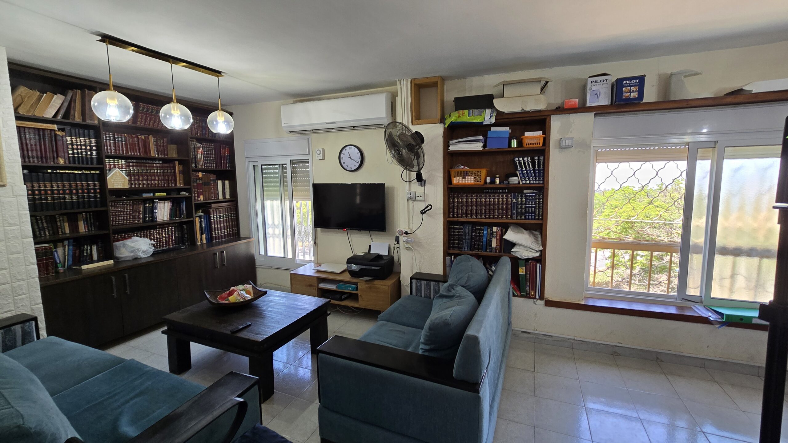 Etzel – 5-Room Apartment + Beautiful Balcony in a Perfect Location!