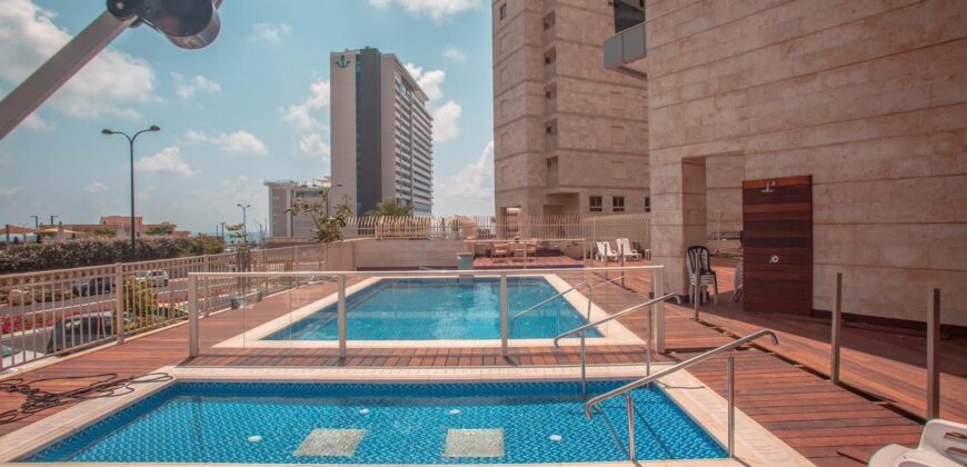Luxury 5-Room Apartment Moments from the Sea – Live the Coastal Dream