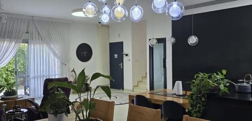Cottage for Sale in Buchman, Modi’in
