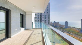 24th-Floor Designer Apartment | Panoramic Views | Fully Upgraded