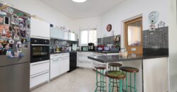 5-Room Quality Apartment in Ramat Poleg