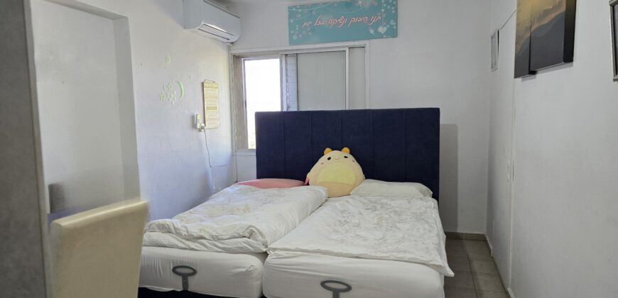 Rosh Pina, well-kept 4-room apartment, rented out, Open view