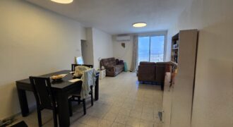 Spacious 4.5-room apartment with a secure room (Mamad), master suite, and scenic balcony