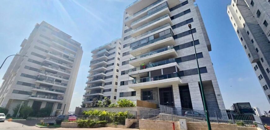 Stunning Duplex for Sale in the Heart of Netanya’s New Neighborhood!