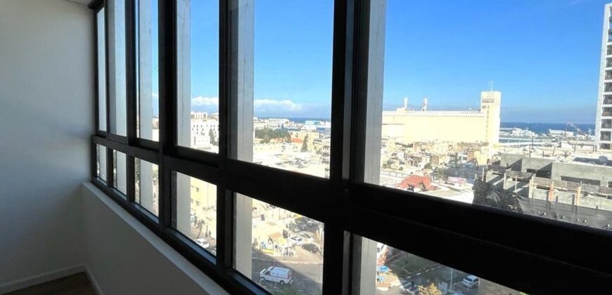 For rent in Haifa on Hamaginim Street – a rare office with a perfect architectural design!