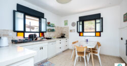 FOR SALE – Duplex Home on a quiet street in Binyamina