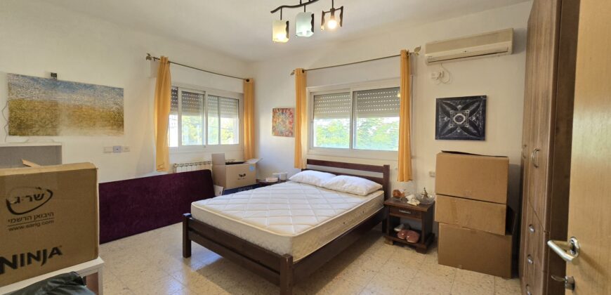 Private 5-Room House with Safe Room + Separate Unit and Garden!
