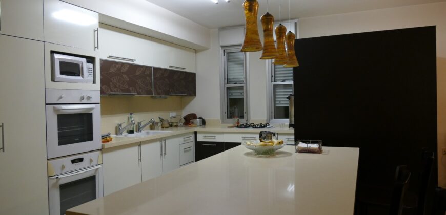 Great Opportunity – House for Sale in Petah Tikva! No Brokerage Fees