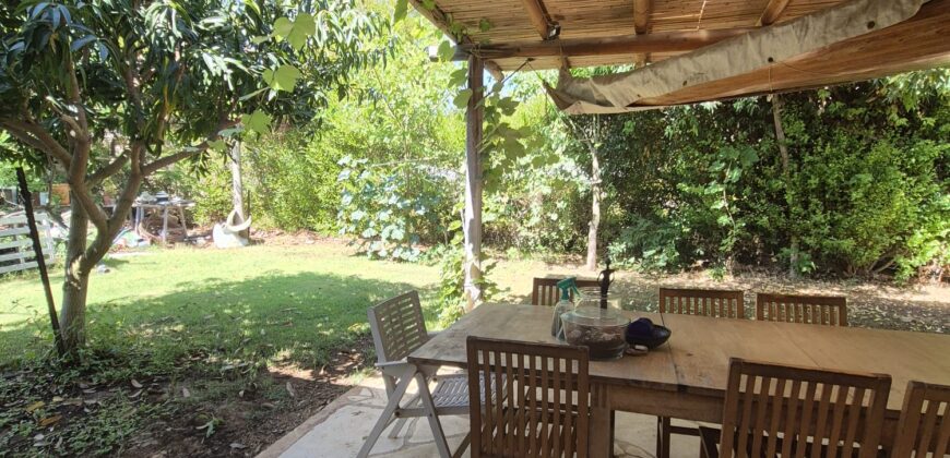 Country House for Sale in Caesarea